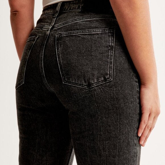 Abercrombie Curve Love High Rise Mom Jean Size 26 Regular Length - Picture 2 of 6